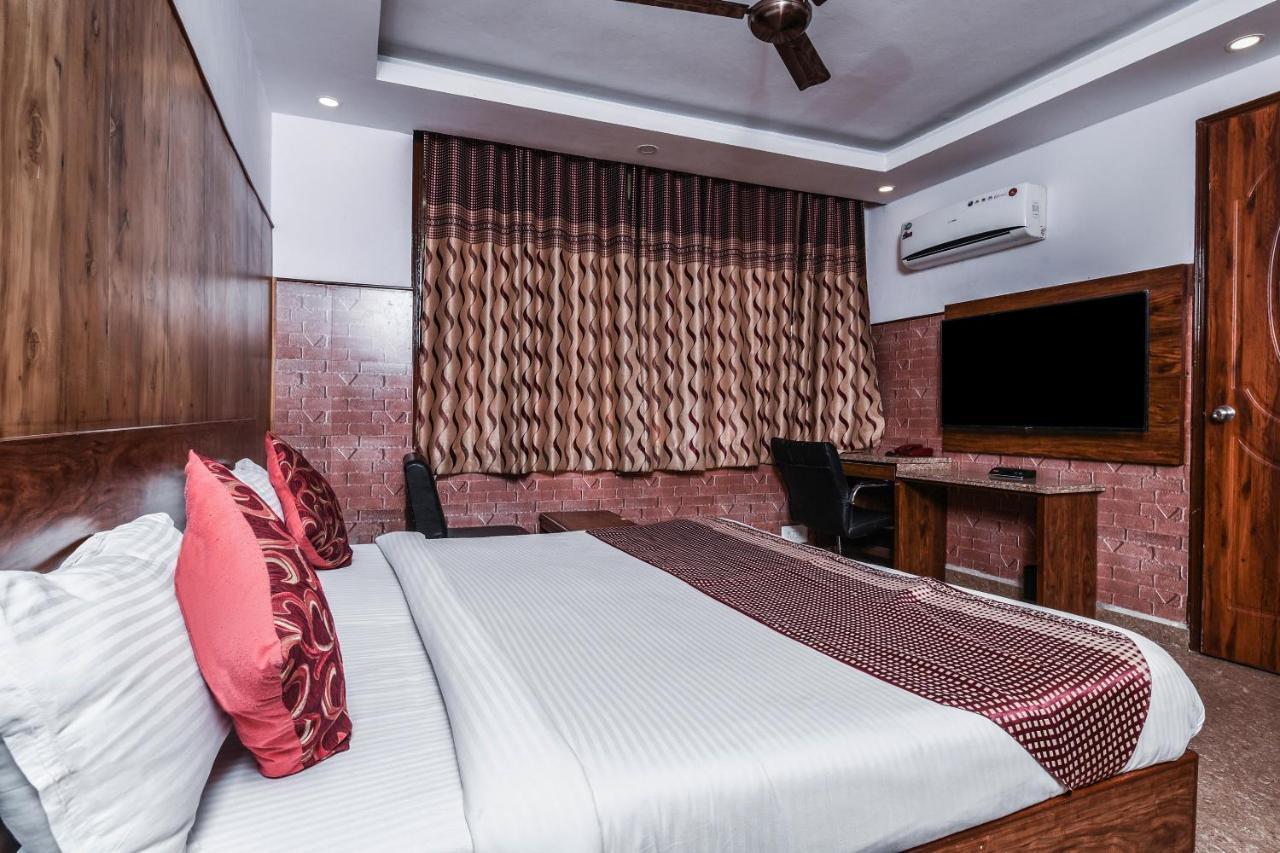 Hotel Dream Palace Laxmi Nagar New Delhi Exterior photo